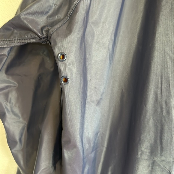 Reversible Blue/gold Men’s Raincoat with Alaskan Big Dipper Print - Picture 3 of 11